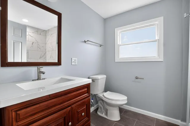 $514,000 | 8318 Howard Avenue, Munster, IN 46321