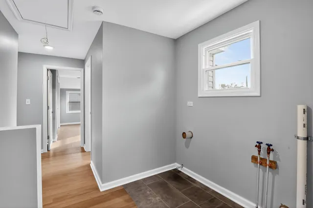 $514,000 | 8318 Howard Avenue, Munster, IN 46321