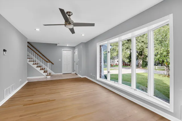 $514,000 | 8318 Howard Avenue, Munster, IN 46321