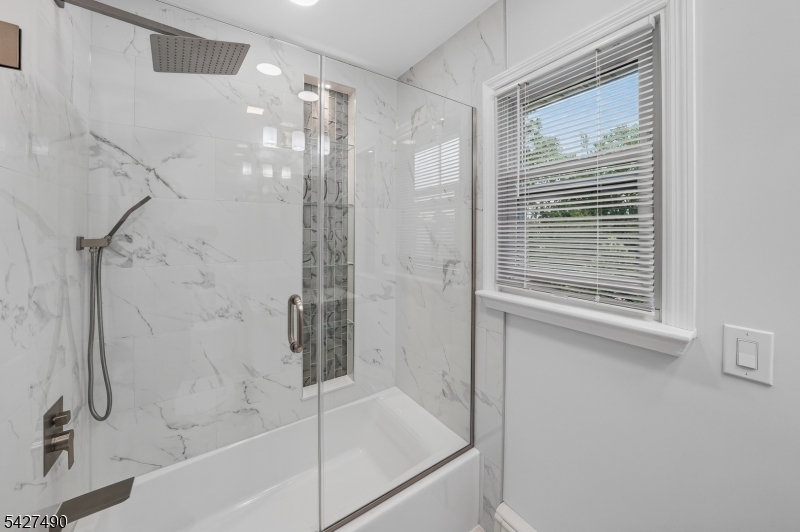 210 Walnut Street, Unit R Garwood, NJ 07027 - Photo 12 of 17
