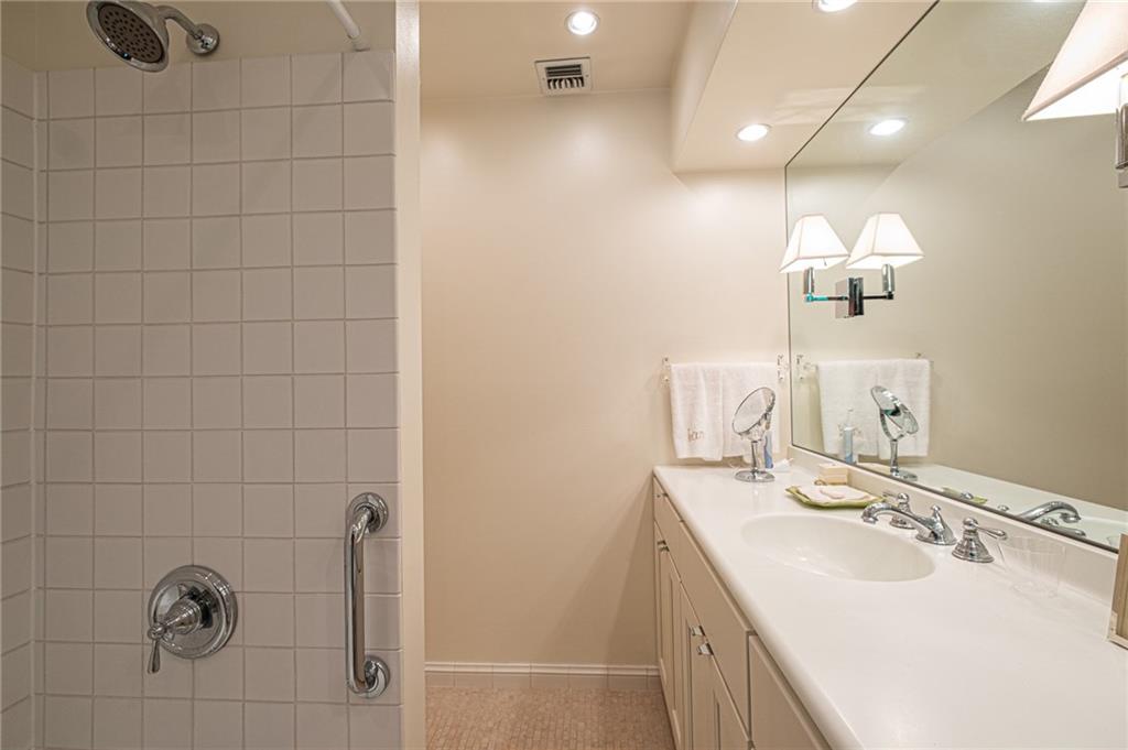 701 Fairview Road Pittsburgh, PA 15238 - Photo 14 of 25 Gallery Image 14