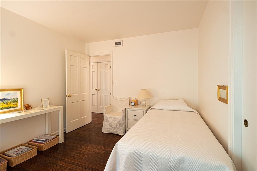 701 Fairview Road Pittsburgh, PA 15238 - Photo 16 of 25 Gallery Image 16