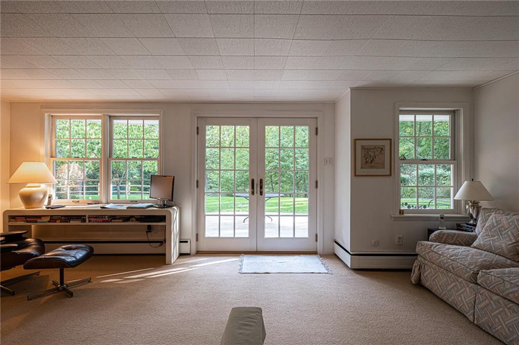 701 Fairview Road Pittsburgh, PA 15238 - Photo 18 of 25 Gallery Image 18