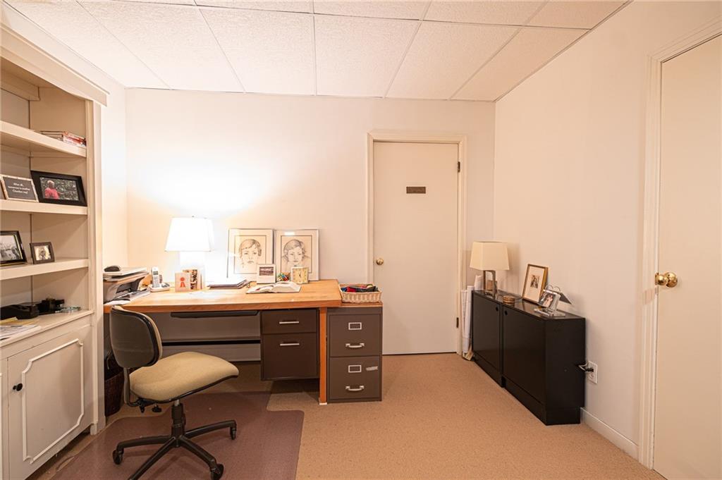701 Fairview Road Pittsburgh, PA 15238 - Photo 19 of 25 Gallery Image 19