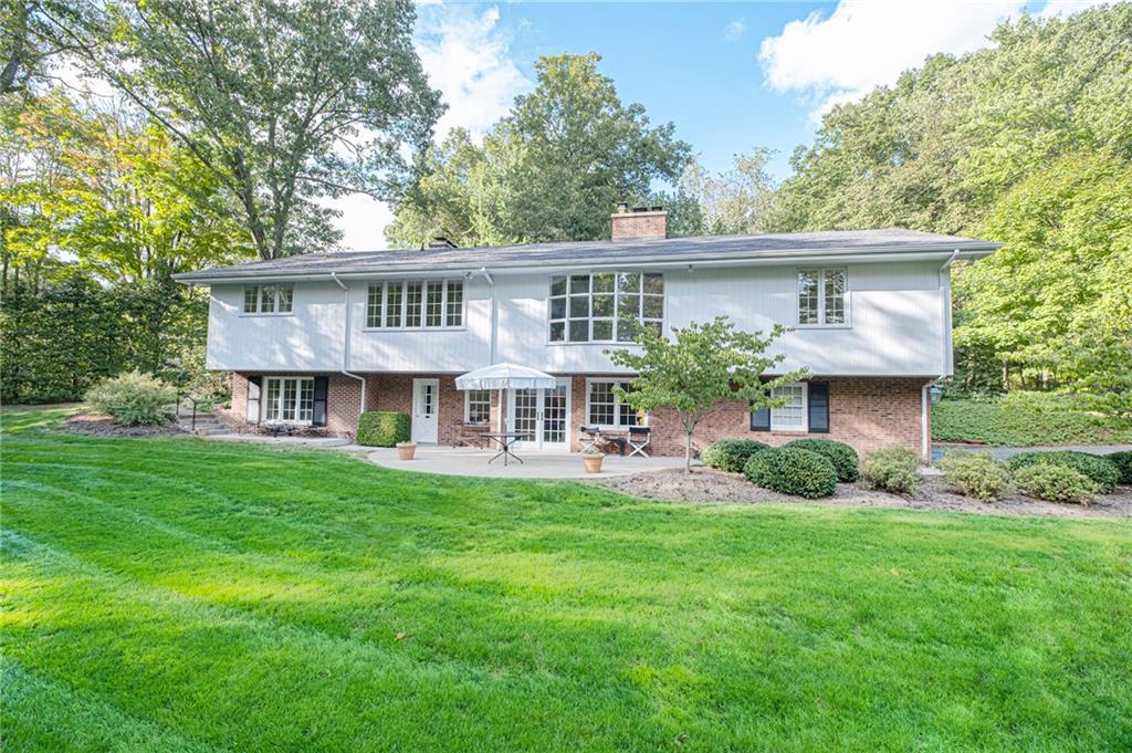 701 Fairview Road Pittsburgh, PA 15238 - Photo 21 of 25 Gallery Image 21