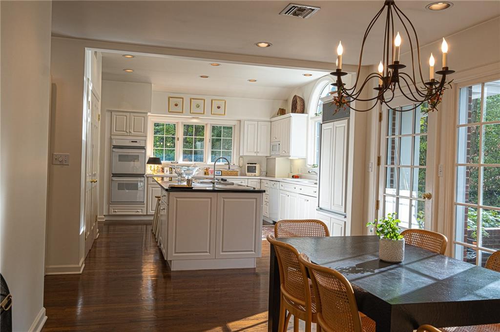 701 Fairview Road Pittsburgh, PA 15238 - Photo 7 of 25 Gallery Image 7