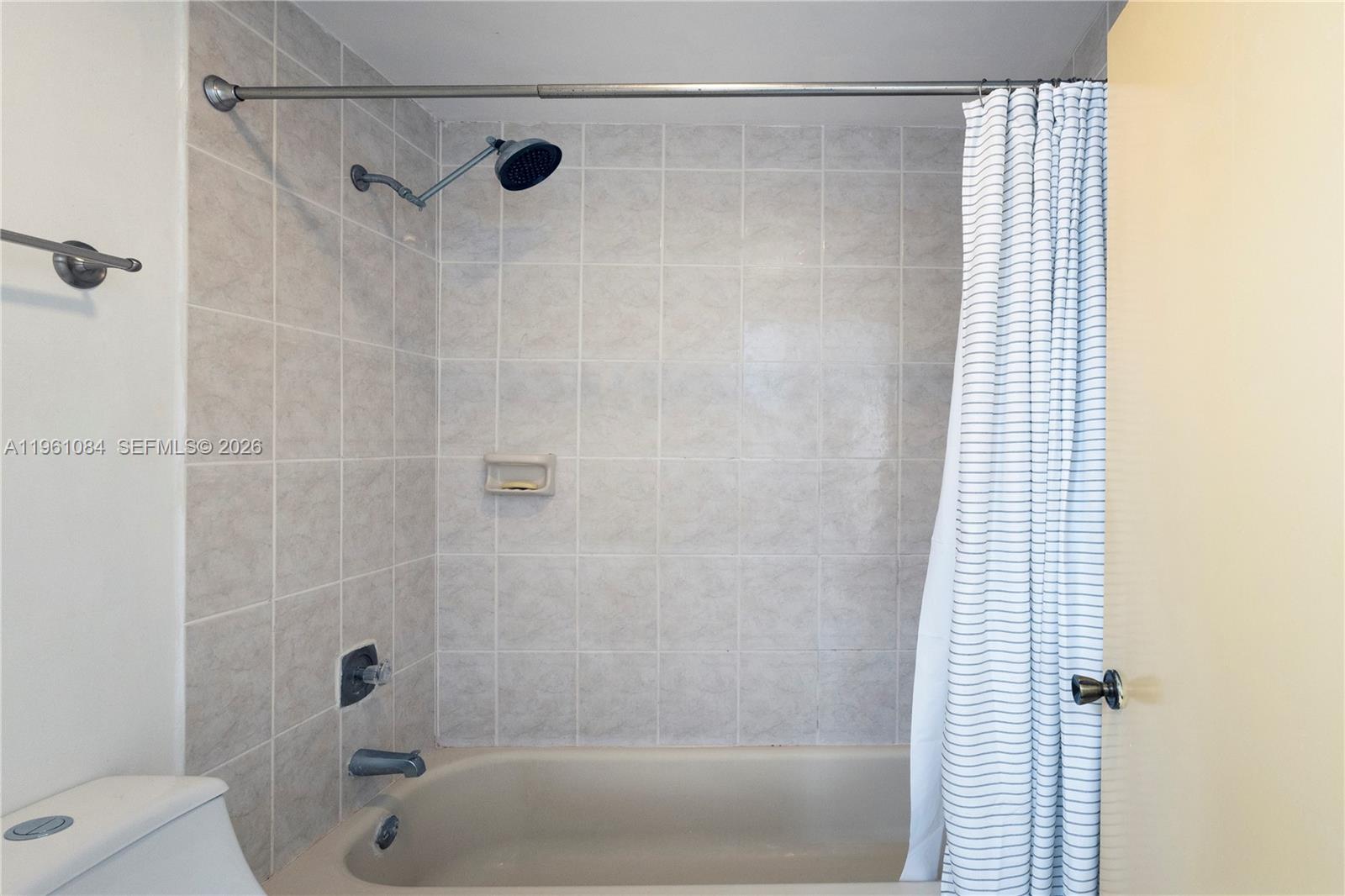 10855 Southwest 112th Avenue, Unit 311 Miami, FL 33176 - Photo 12 of 20