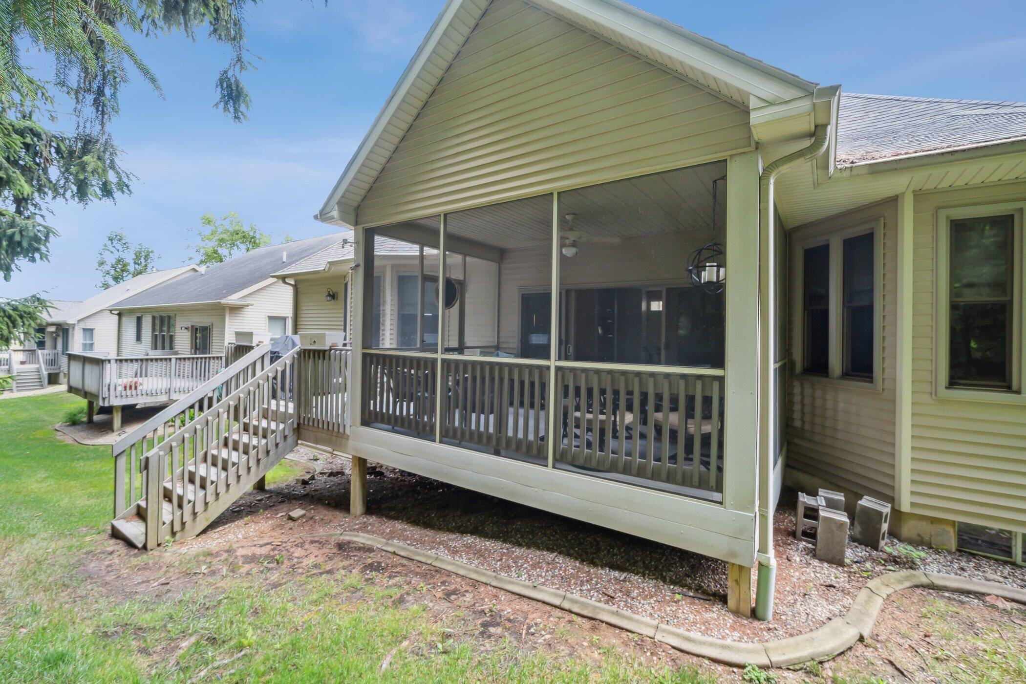 2974 Countryside Lane Jackson, MI 49203 - Photo 32 of 32 2974-Countryside-Ln-Jackson-MI-49203-Win
