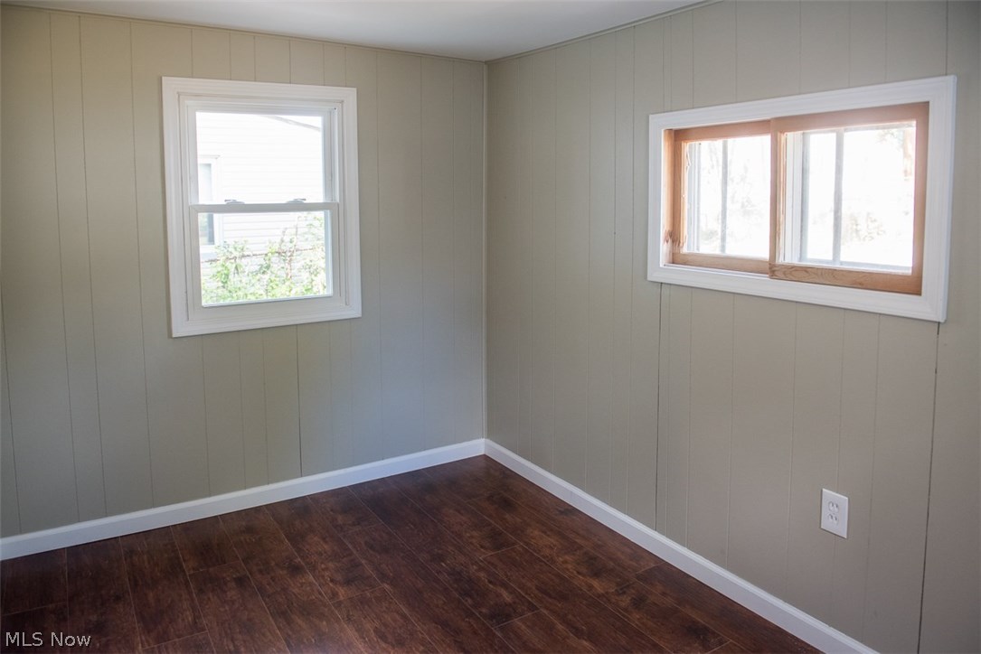 3721 Ludgate Road Cleveland, OH 44120 - Photo 19 of 25