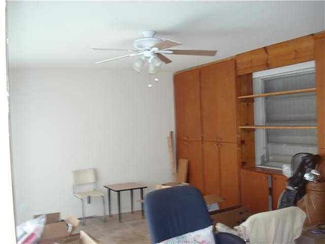 5356 Redwood Road Plantation, FL 33317 - Photo 13 of 24 Den/Family/Great Room