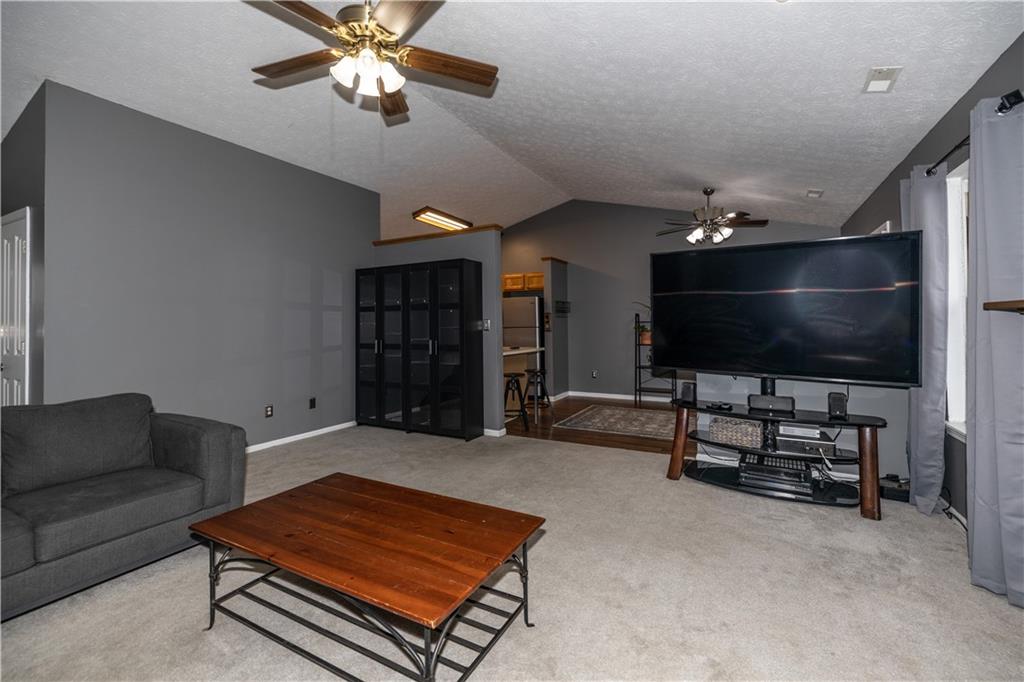 137 Canterbury Road Pendleton, IN 46064 - Photo 8 of 25