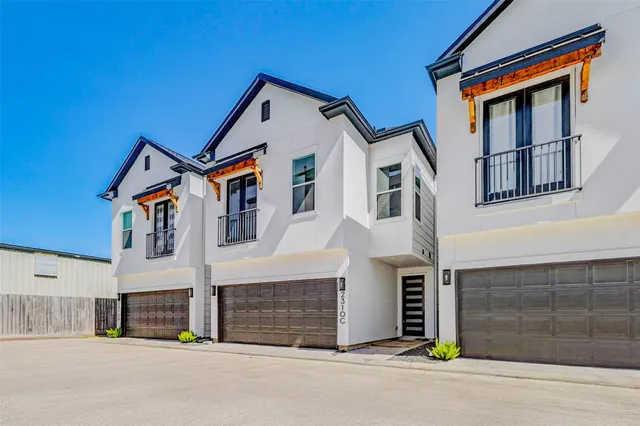 $3,000 | 2310 Campbell Road, Unit C, Houston, TX 77080