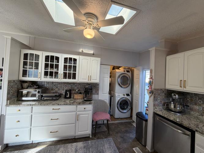 8017 Riker Road Elkridge, MD 21075 - Photo 18 of 33