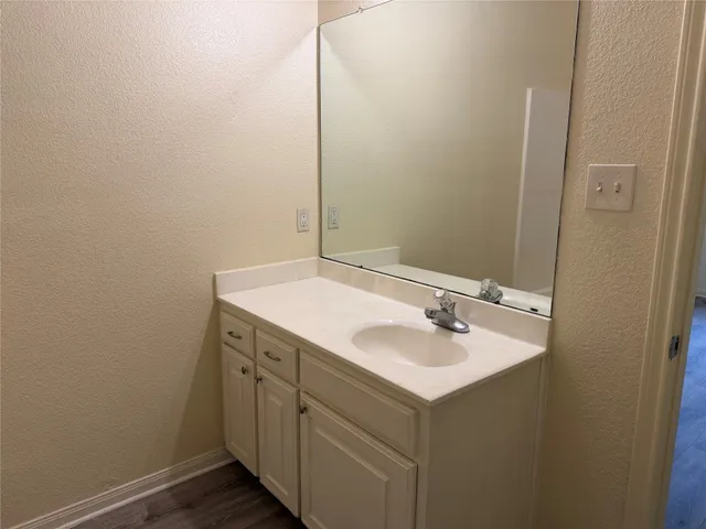 $1,700 | 1814 State Highway 95, Unit A, Bastrop, TX 78602