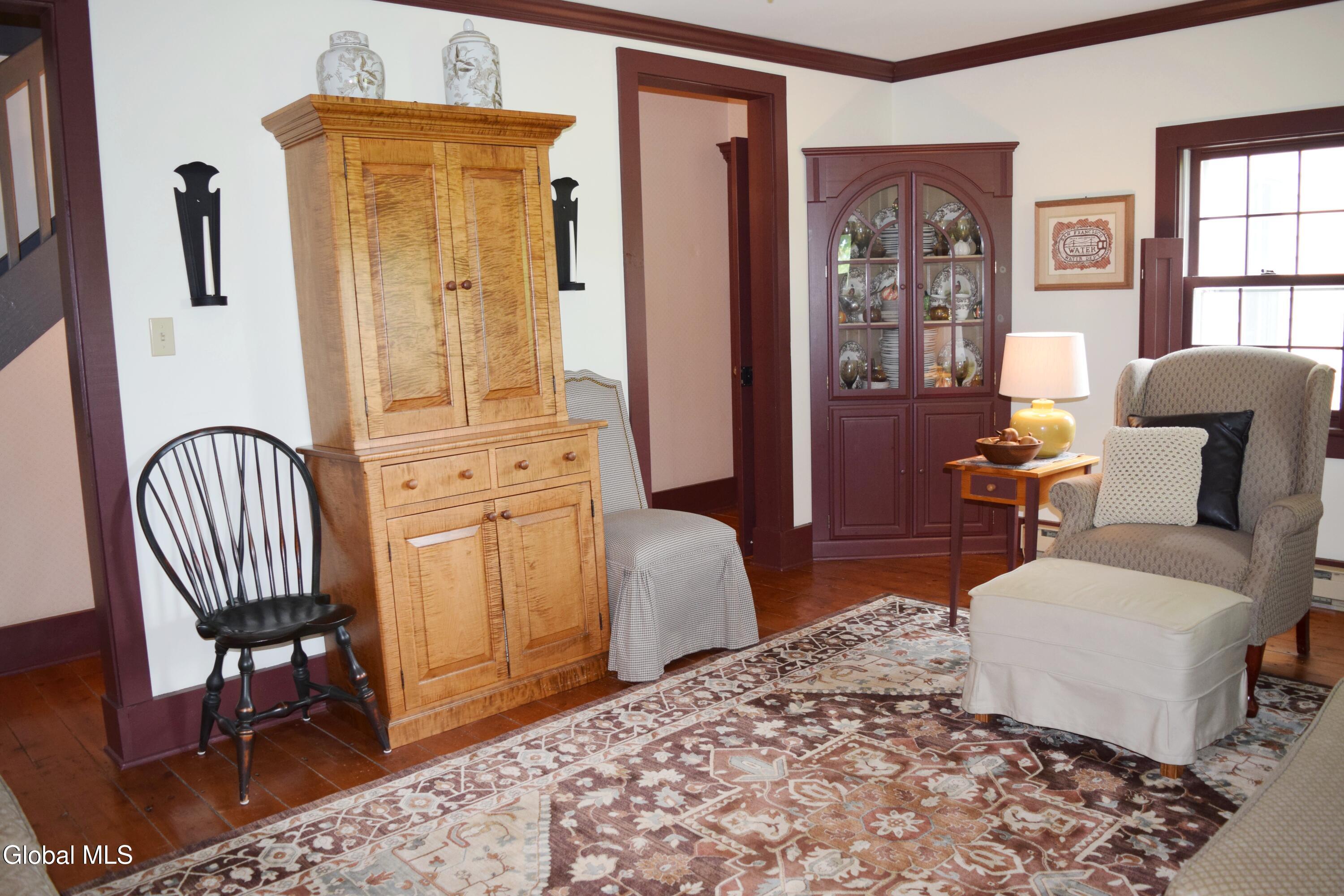 944 Stony Point Road Schodack, NY 12033 - Photo 53 of 99 Living Room
