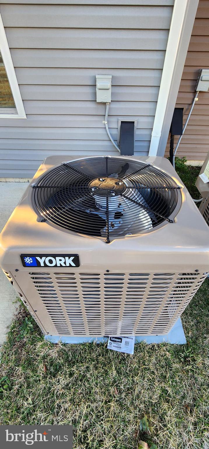 104 Commerce Sicklerville, NJ 08081 - Photo 16 of 16