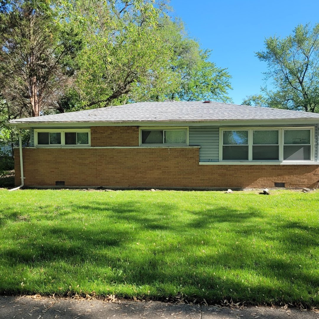 3128 Nottingham Avenue Markham, IL 60428 - Photo 1 of 1 a view of a house with a yard