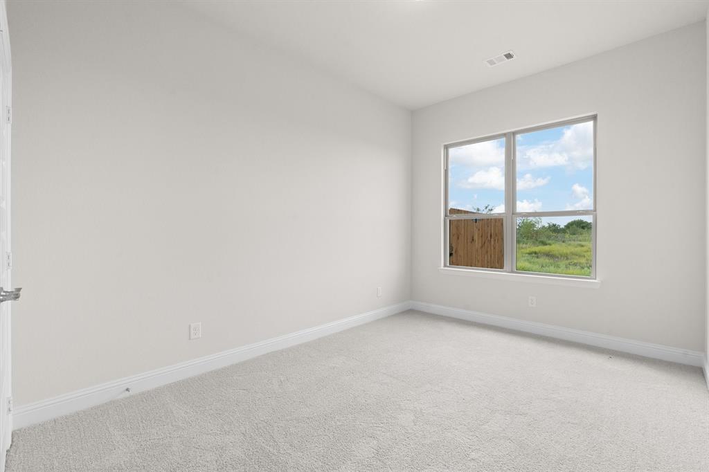 245 Brahman Street Venus, TX 76084 - Photo 13 of 35