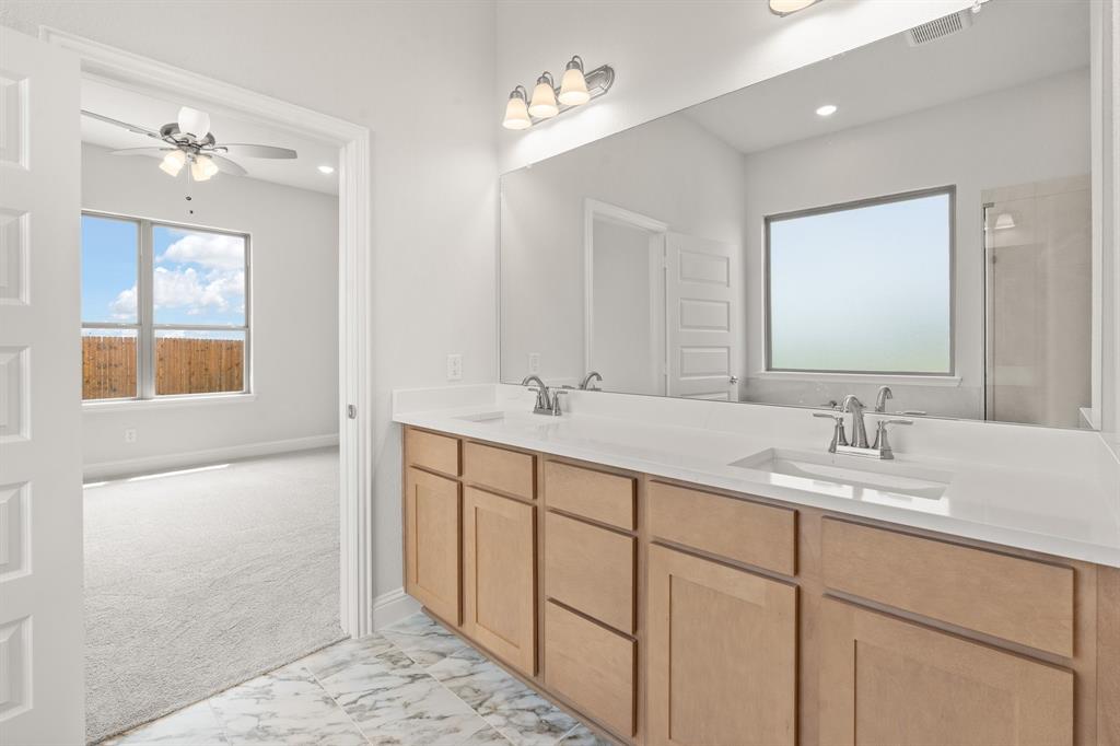 245 Brahman Street Venus, TX 76084 - Photo 17 of 35