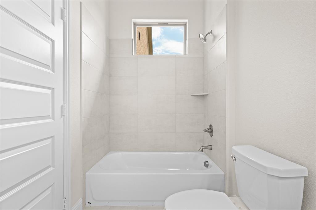 245 Brahman Street Venus, TX 76084 - Photo 19 of 35