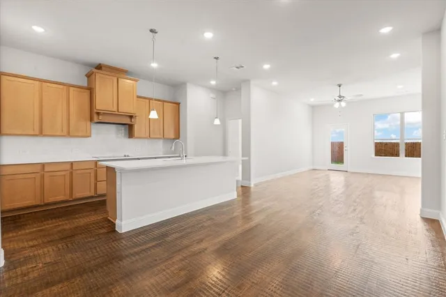 $435,000 | 245 Brahman Street, Venus, TX 76084