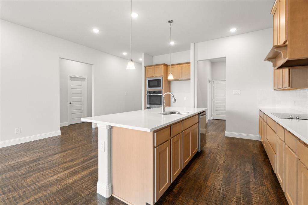 245 Brahman Street Venus, TX 76084 - Photo 7 of 35