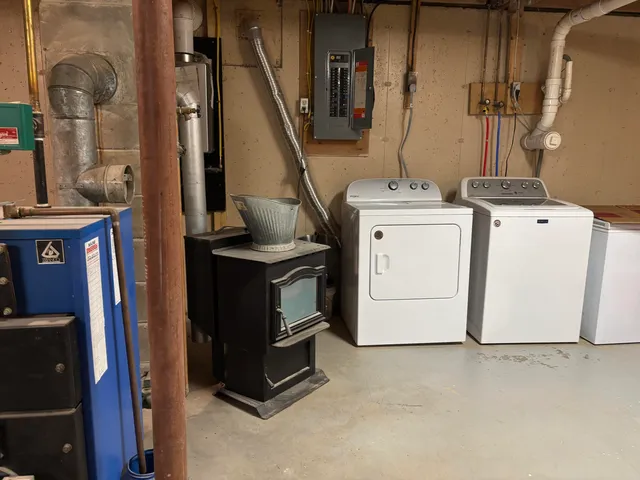 $375,000 | 203 Stream Road, Winterport, ME 04496