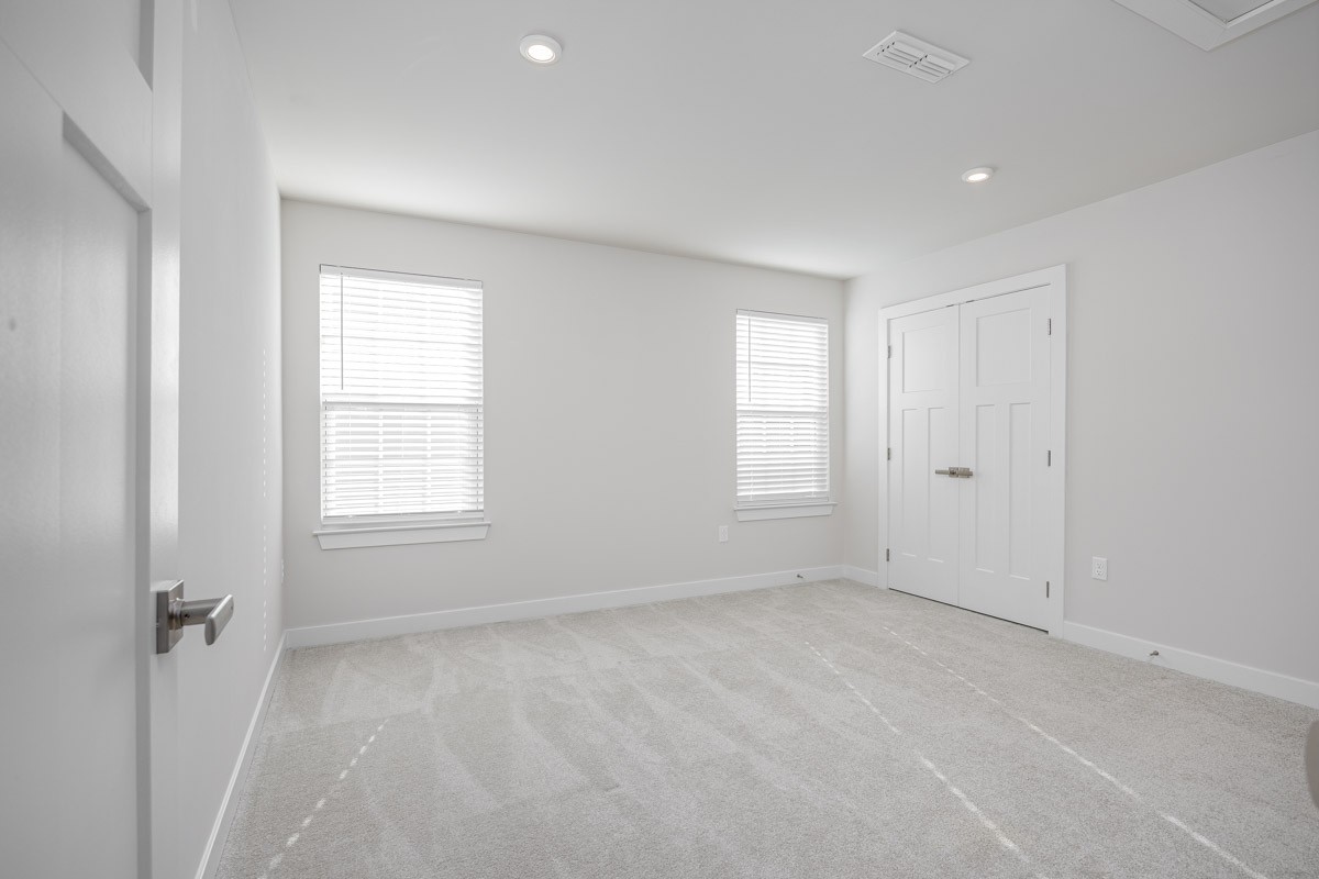 968 Caywood Road Smyrna, TN 37167 - Photo 40 of 54 an empty room with windows