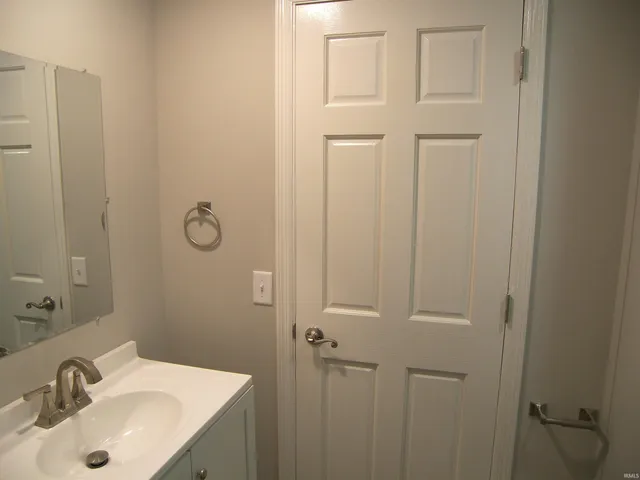 $328,000 | 3481 Nancy Drive, Warsaw, IN 46582