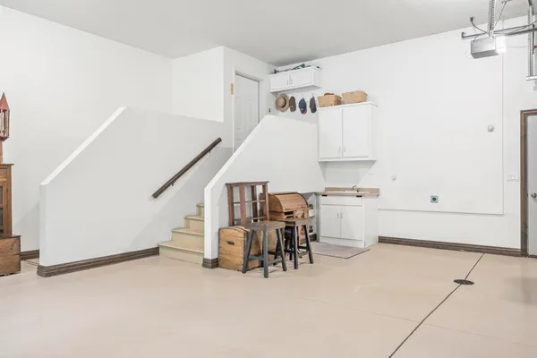 $769,900 | 7068 Lone Oak Lane, Sobieski, WI 54171