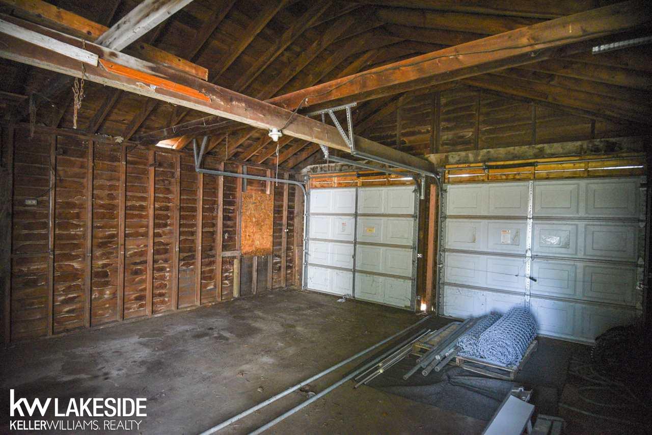 42100 Hayes Road Clinton Township, MI 48038 - Photo 16 of 22