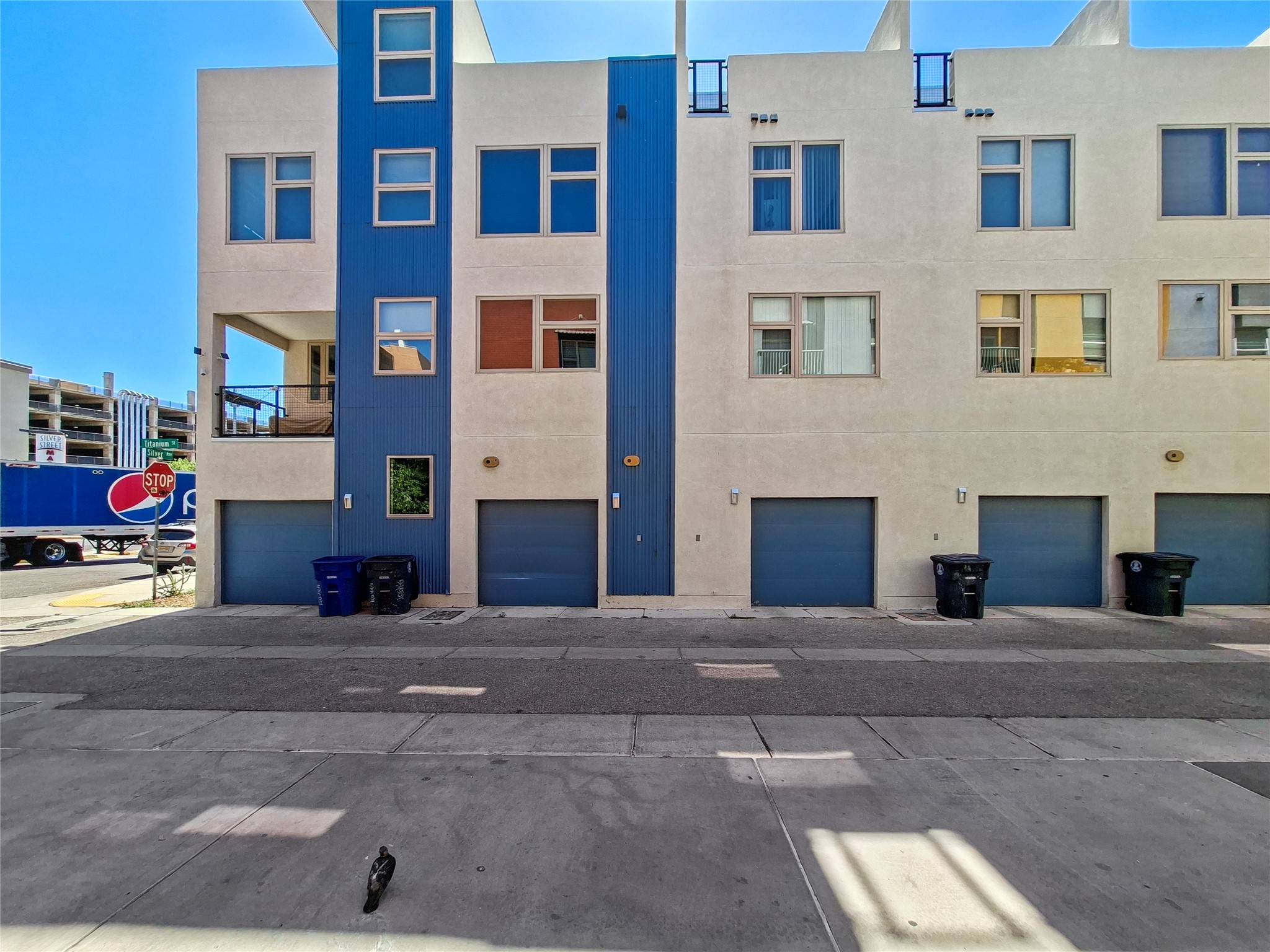 304 Titanium Street Albuquerque, NM 87102 - Photo 7 of 33