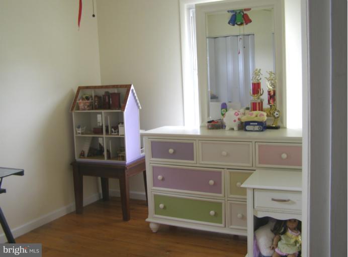 1909 Hawthorne Road Edgewood, MD 21040 - Photo 14 of 30 Bedroom