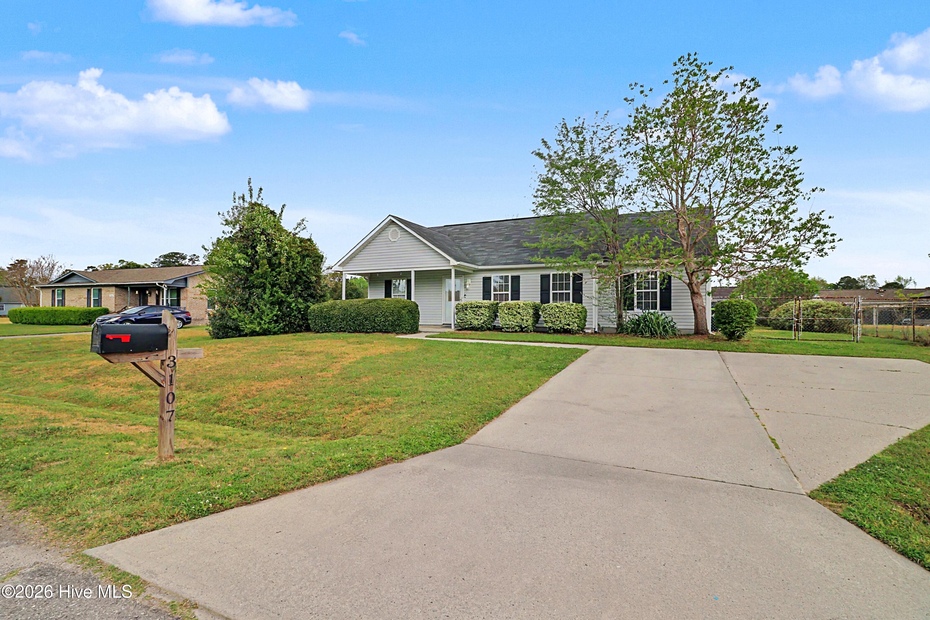 3107 Harvest Road Castle Hayne, NC 28429 - Photo 2 of 21 Harvest outside with driveway