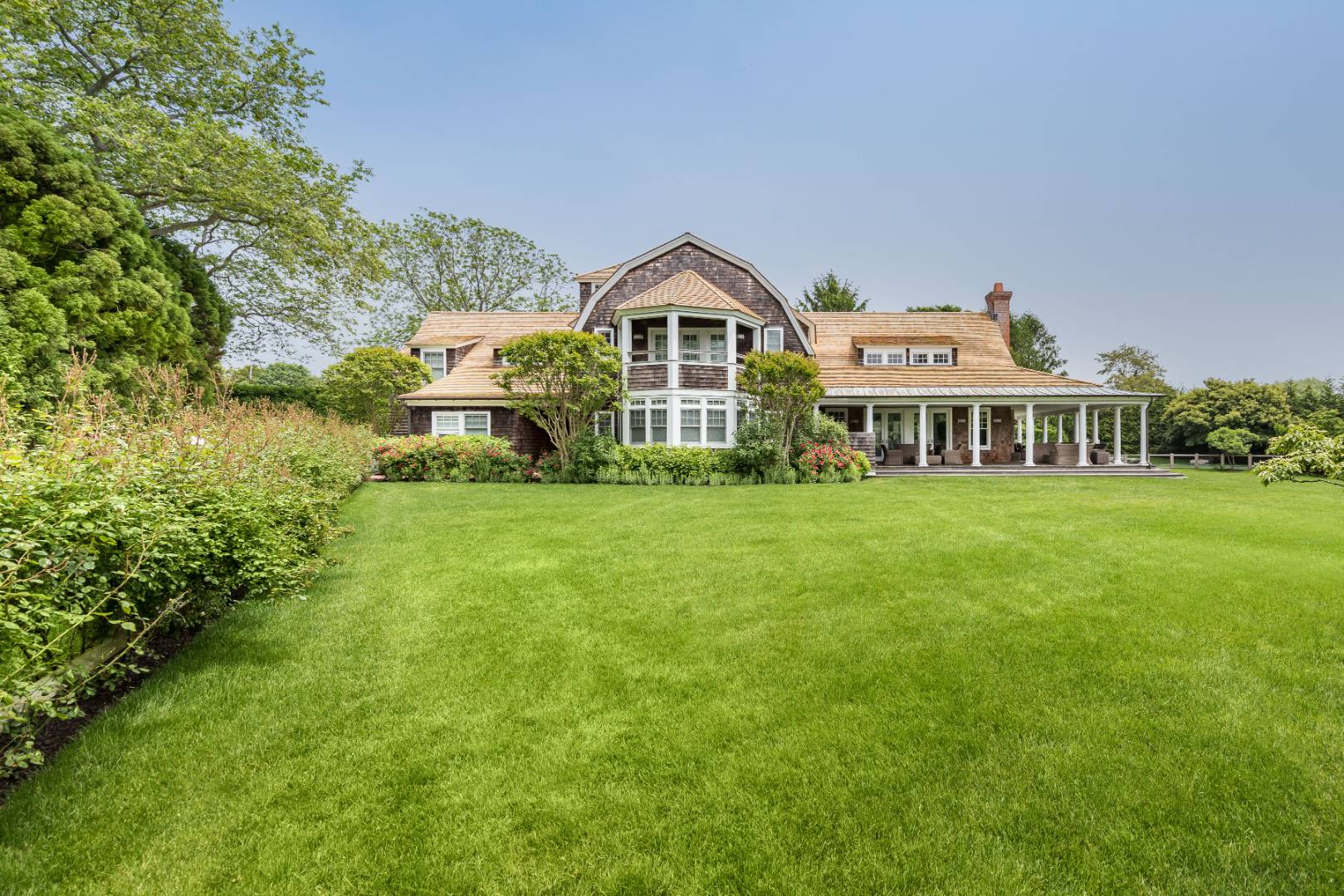 30 Jones Road East Hampton, NY 11937 - Photo 1 of 21 a house view with a garden space