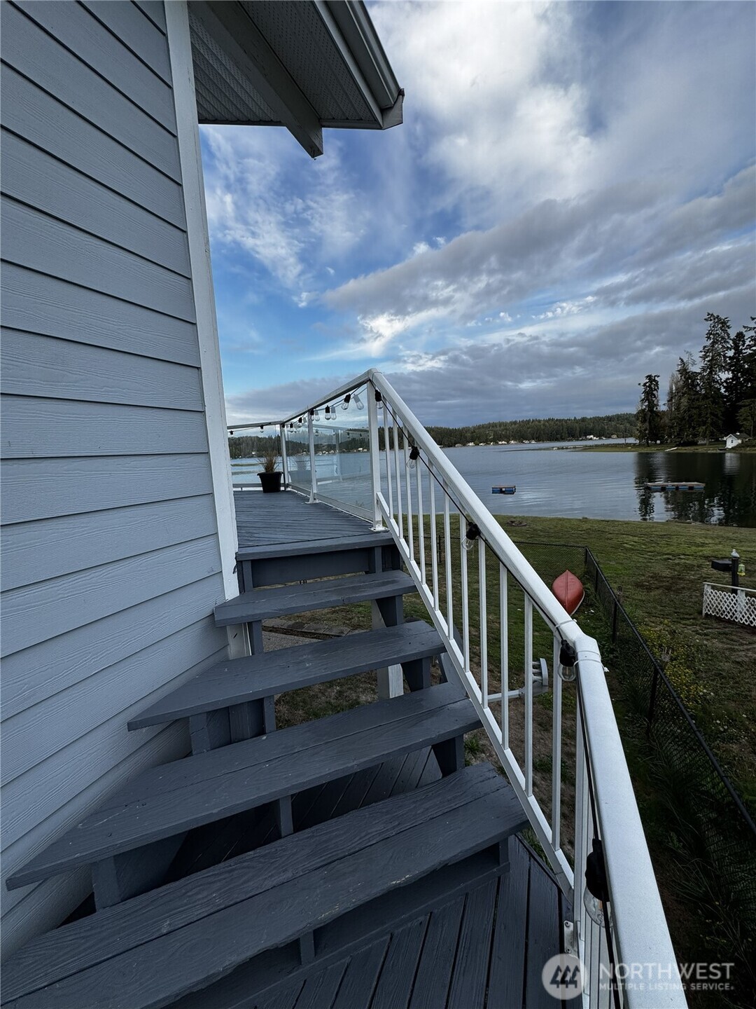 7360 East Grapeview Loop Road Allyn, WA 98524 - Photo 16 of 19