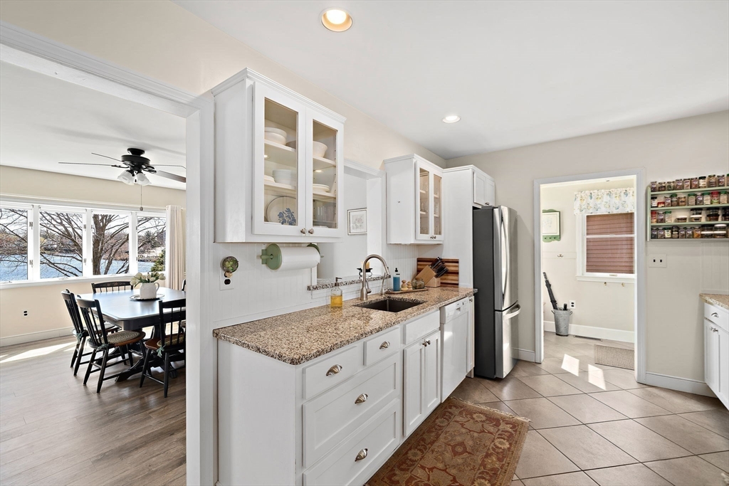 17 Castle Road Weymouth, MA 02189 - Photo 15 of 42 Gallery Image 15