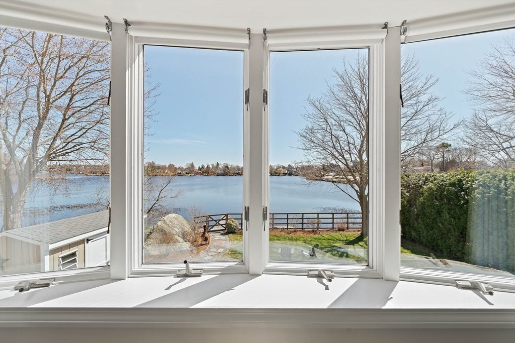 17 Castle Road Weymouth, MA 02189 - Photo 27 of 42 Gallery Image 27