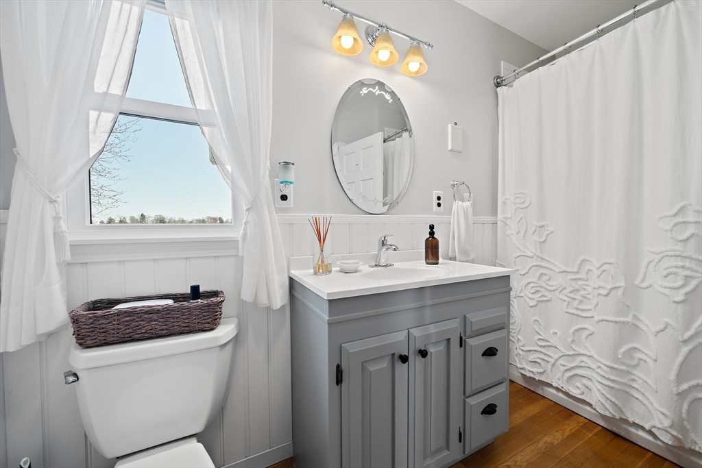 17 Castle Road Weymouth, MA 02189 - Photo 28 of 42 Gallery Image 28