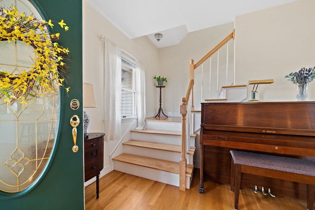 17 Castle Road Weymouth, MA 02189 - Photo 29 of 42 Gallery Image 29