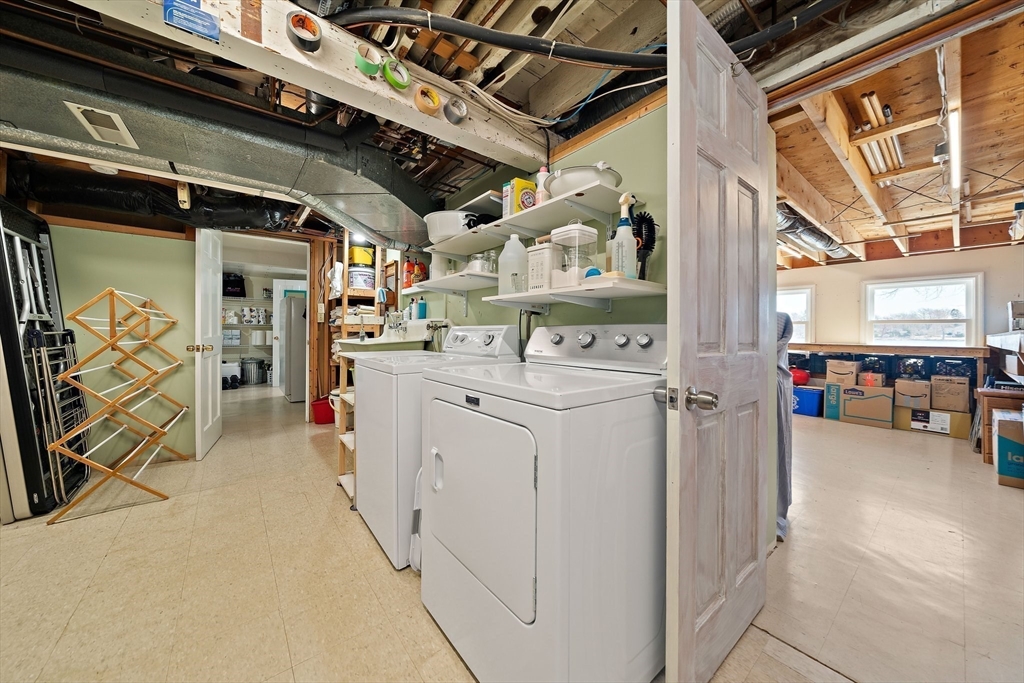 17 Castle Road Weymouth, MA 02189 - Photo 38 of 42 Gallery Image 38