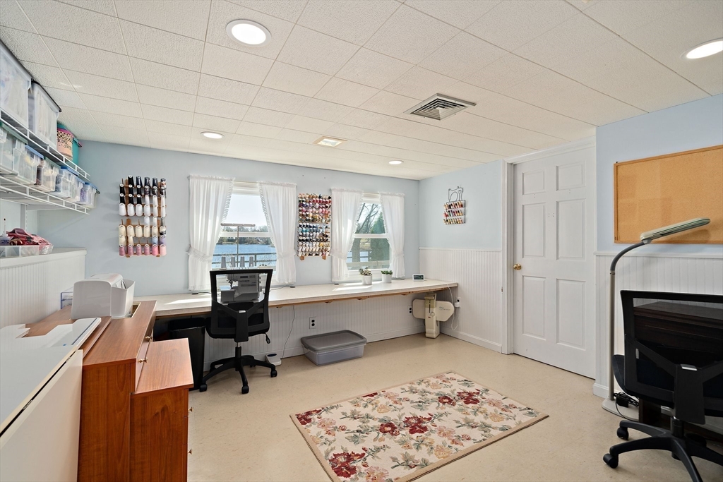 17 Castle Road Weymouth, MA 02189 - Photo 41 of 42 Gallery Image 41