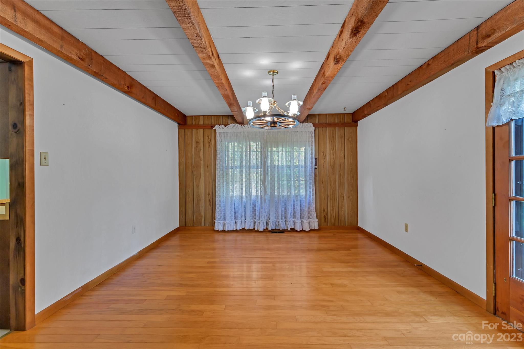 91 Chestnut Hill Road Black Mountain, NC 28711 - Photo 16 of 45 a view of entryway