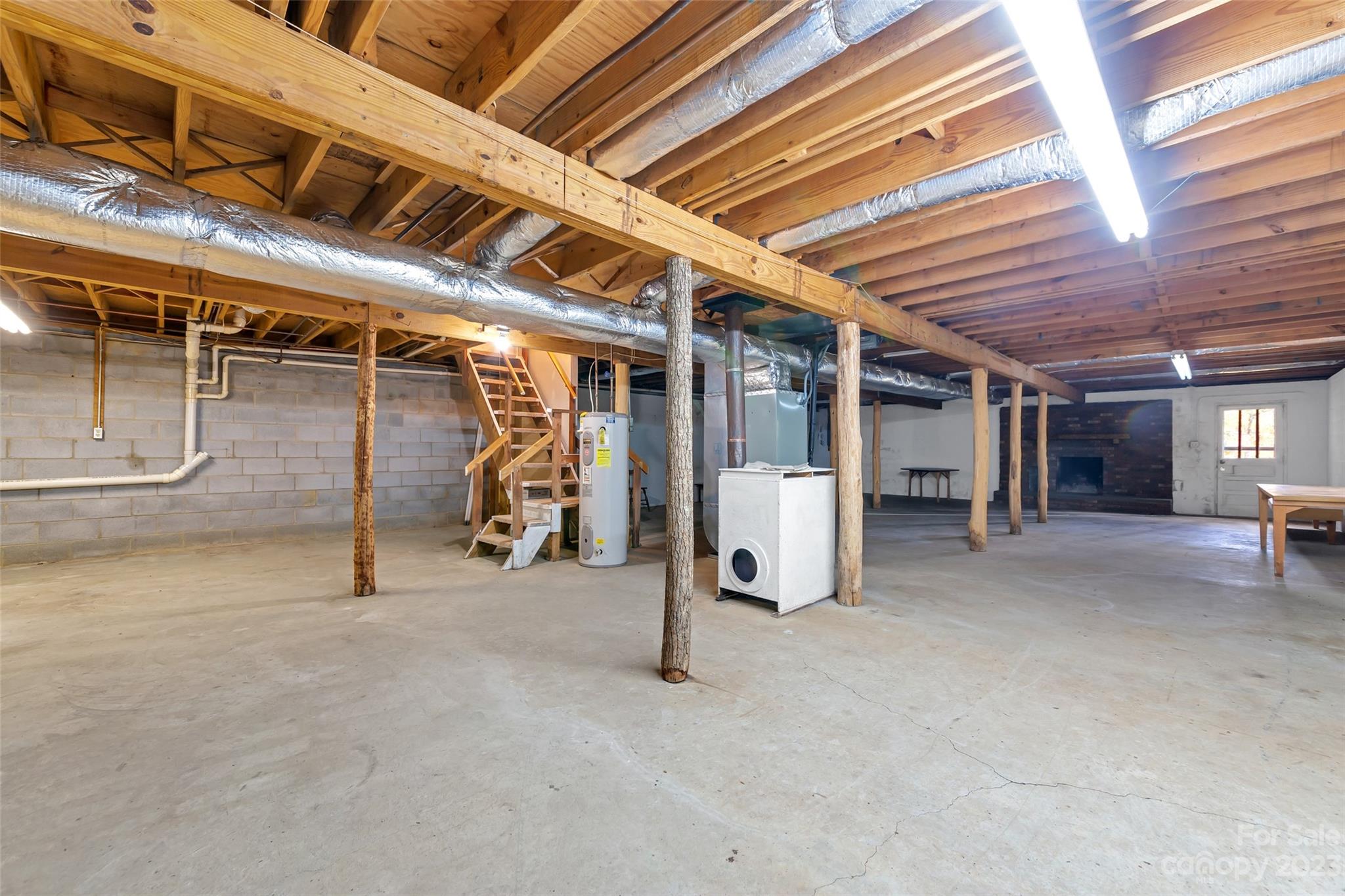 91 Chestnut Hill Road Black Mountain, NC 28711 - Photo 28 of 45 a view of a room with gym equipment