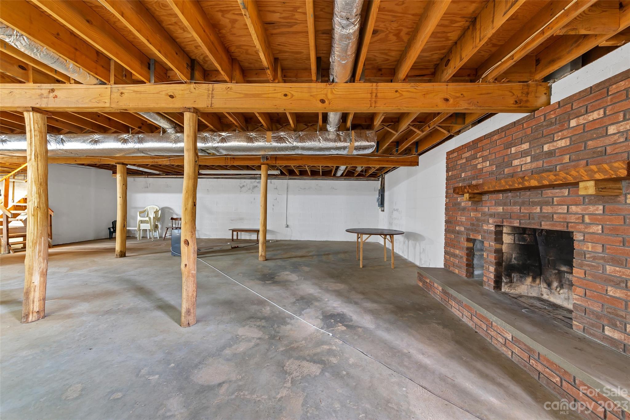 91 Chestnut Hill Road Black Mountain, NC 28711 - Photo 29 of 45 a view of a room with wooden floor