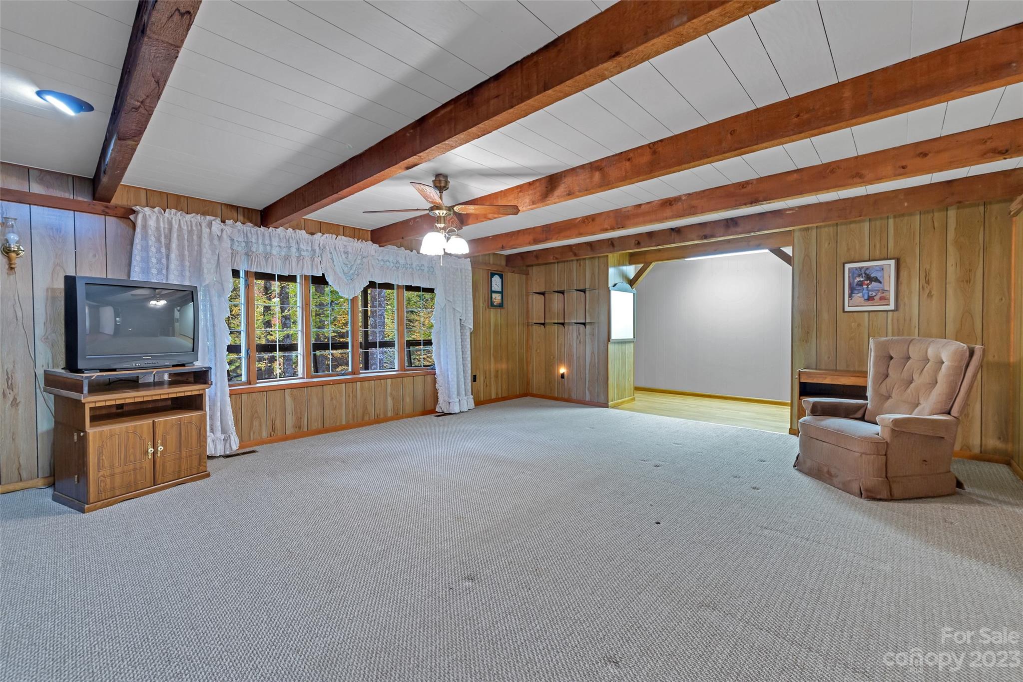 91 Chestnut Hill Road Black Mountain, NC 28711 - Photo 9 of 45 a view of a livingroom with furniture