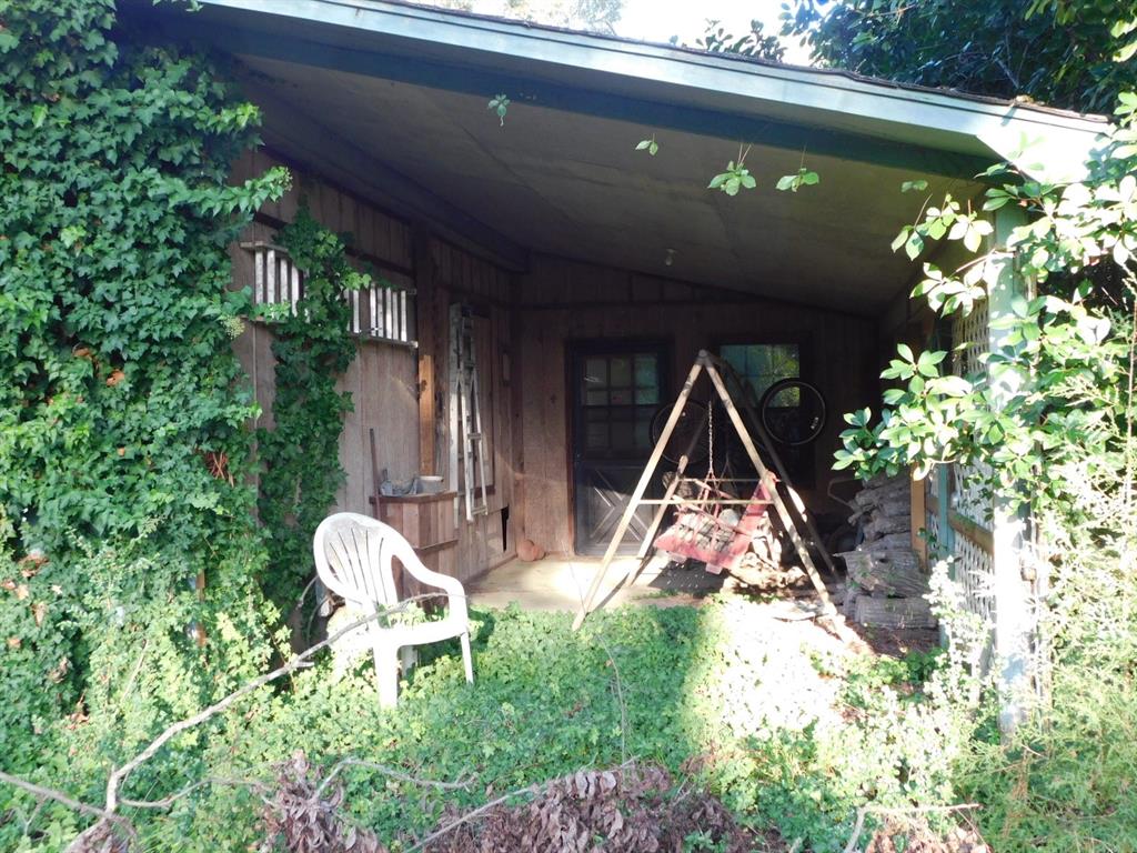 2600 Columbia 21 Road Taylor, AR 71861 - Photo 14 of 15 View of outdoor structure