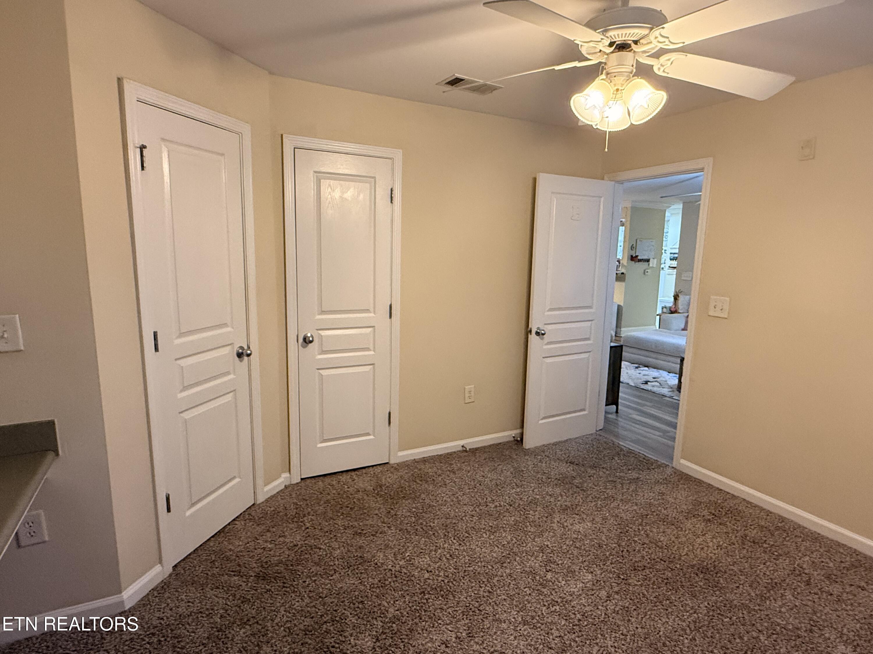 3708 Spruce Ridge Way, Unit 2102 Knoxville, TN 37920 - Photo 18 of 43 IMG_2528