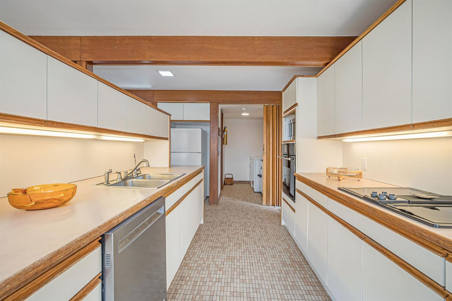 939 Forest Road Ann Arbor, MI 48105 - Photo 21 of 63 Photo 21
