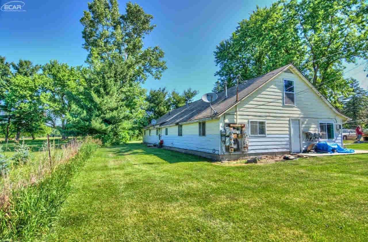1131 Pratt Road Metamora, MI 48455 - Photo 18 of 19 21176992-17.JPG